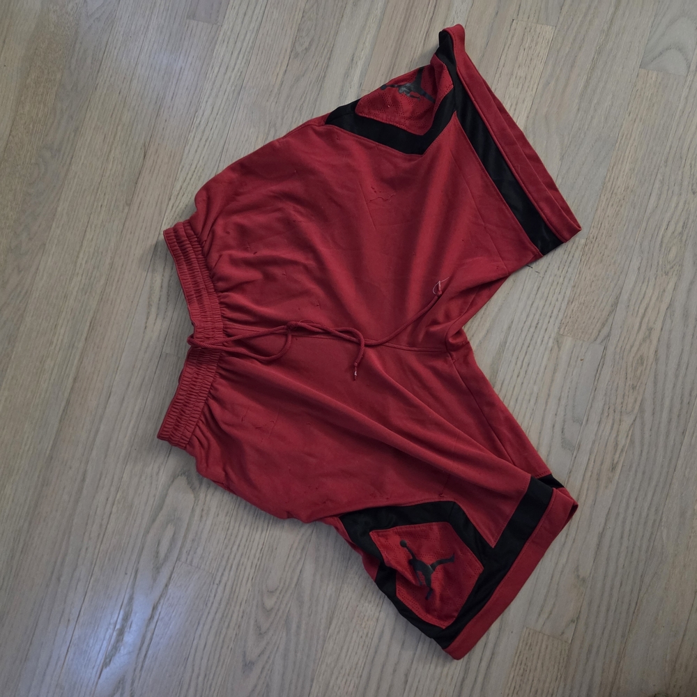 Men's Large Jordan Shorts